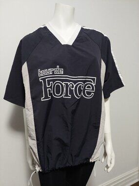 TOUR DE FORCE OVERSIZED NYLON PULLOVER TEE Pre- Owned